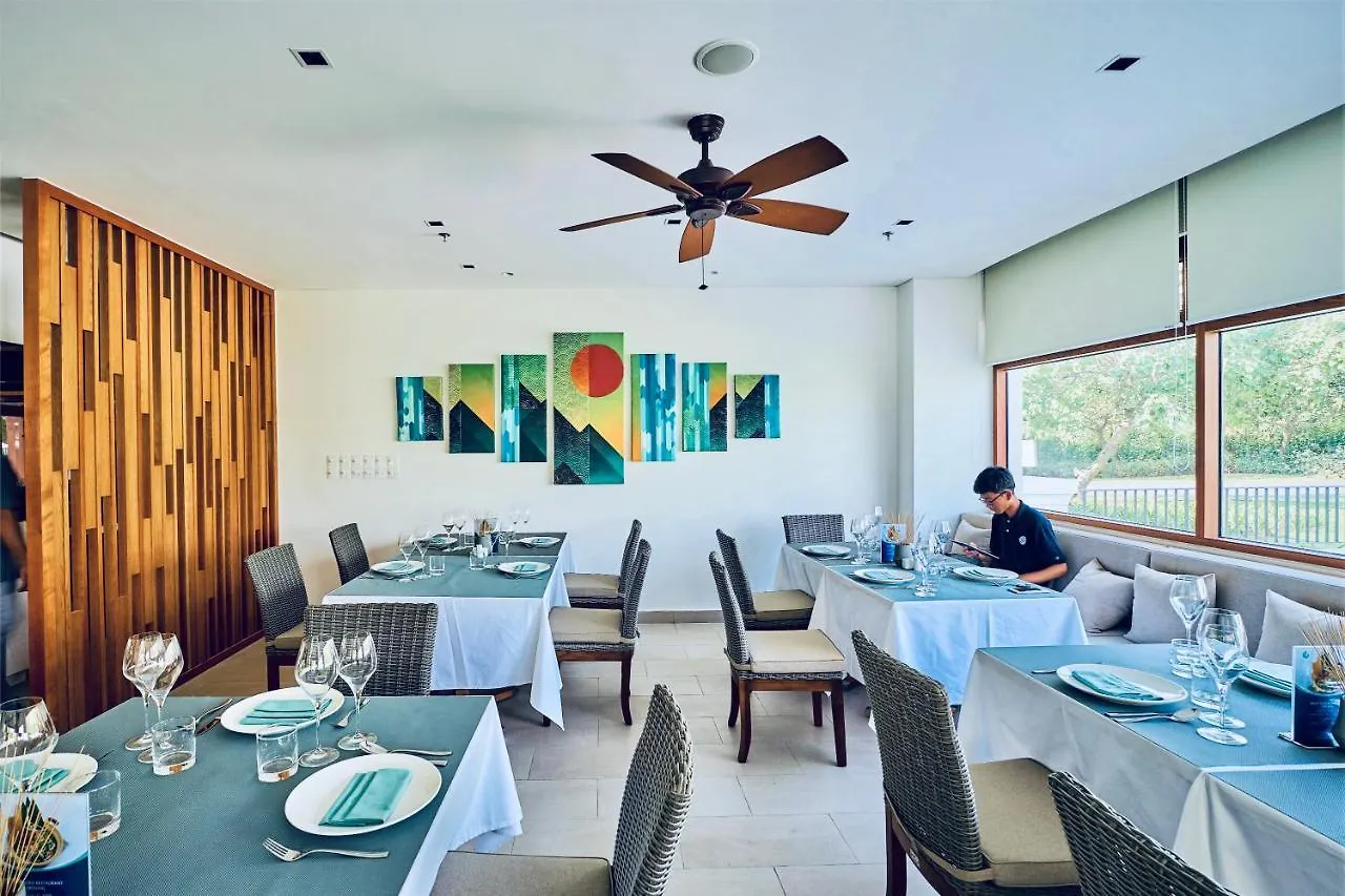 Emblemsea Luxury Villas Few Steps To The Danang Beach