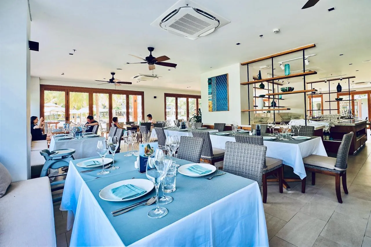 Emblemsea Luxury Villas Few Steps To The Danang Beach