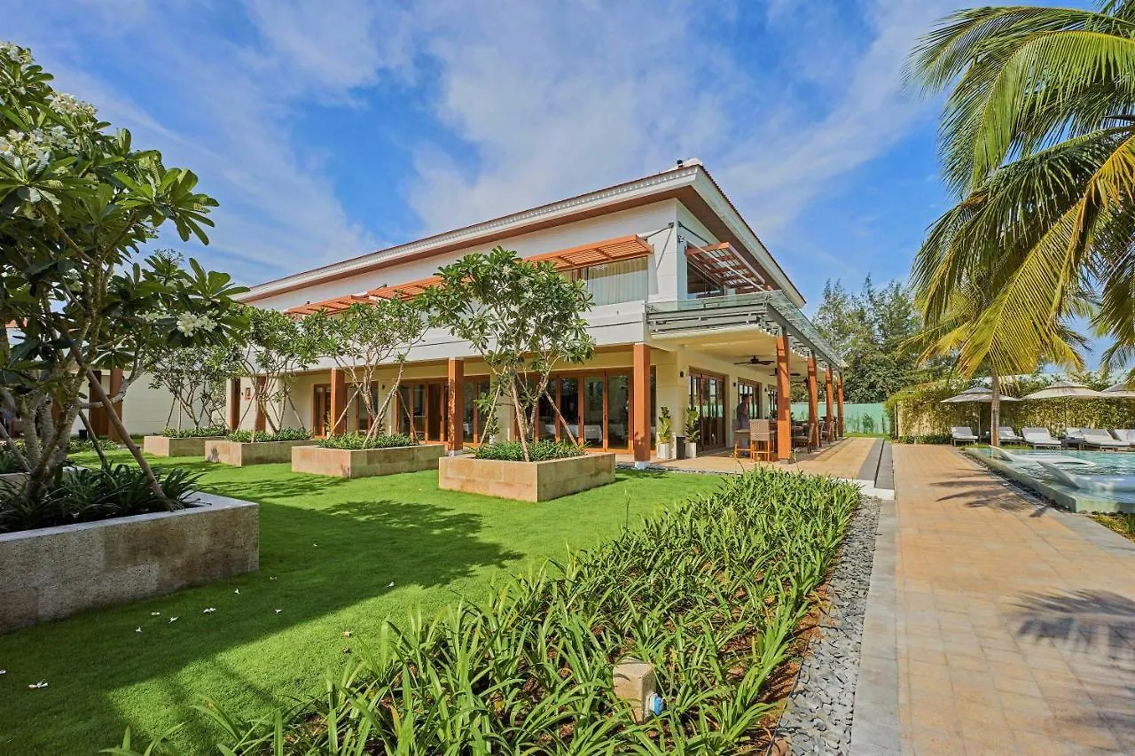 Emblemsea Luxury Villas Few Steps To The Danang Beach Vietnam