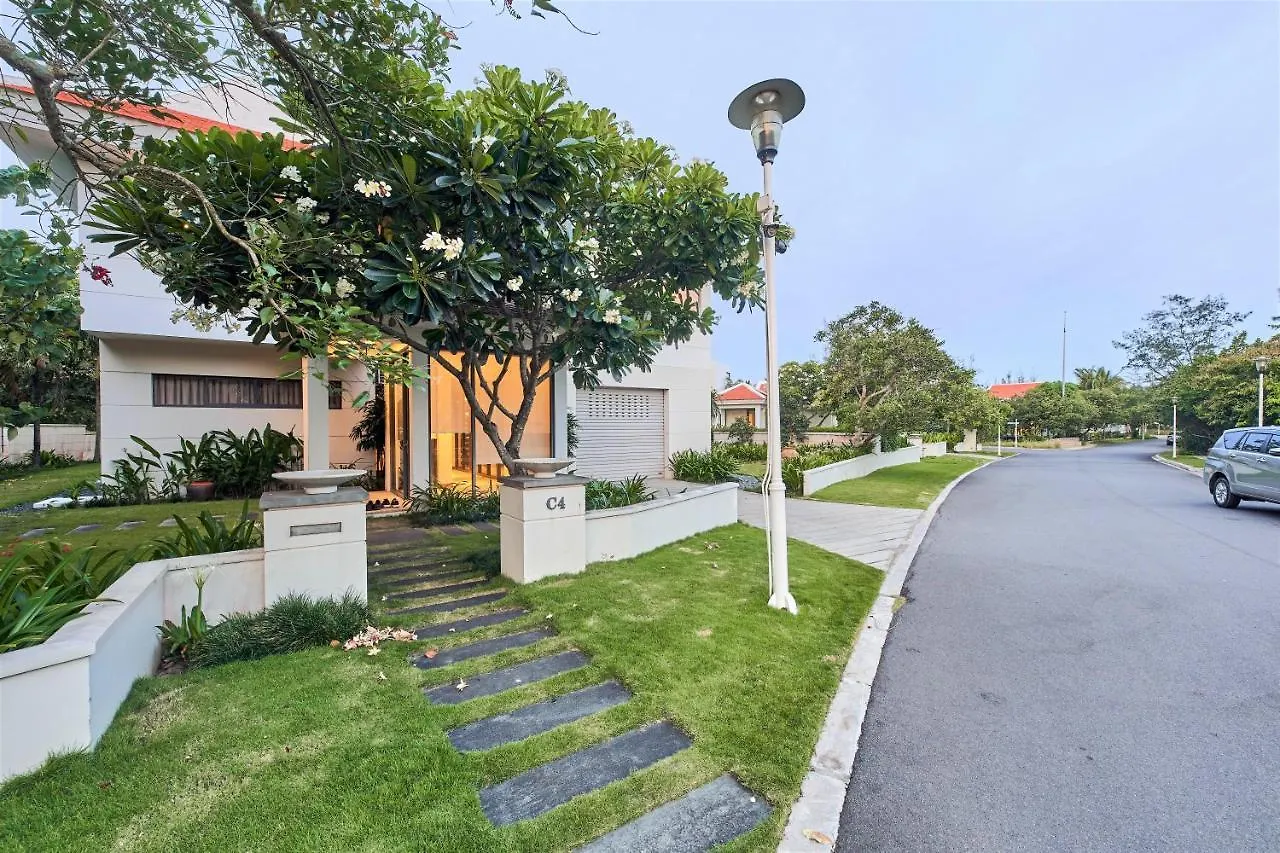 Emblemsea Luxury Villas Few Steps To The Danang Beach  Da Nang
