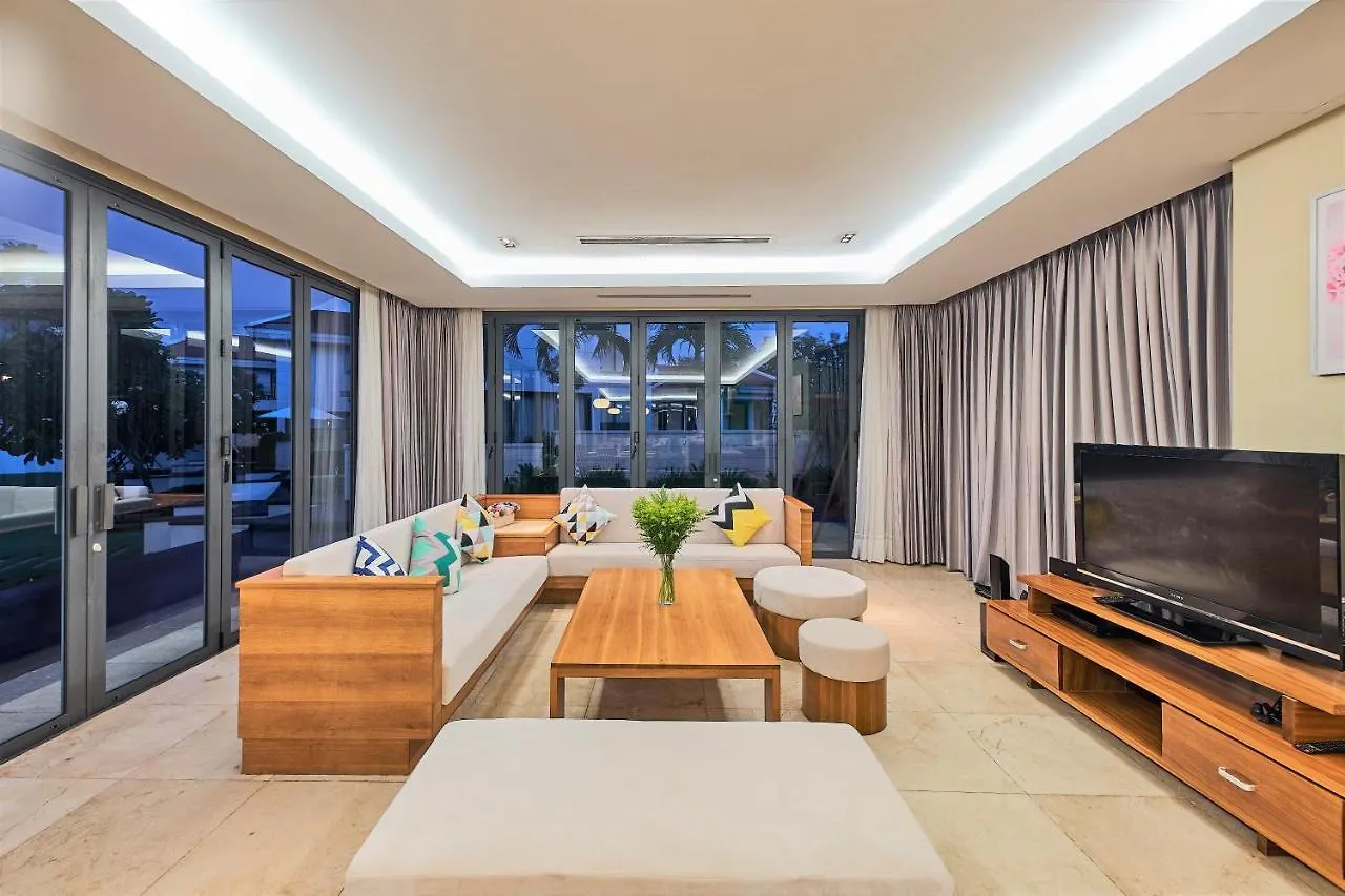 Emblemsea Luxury Villas Few Steps To The Danang Beach  다낭