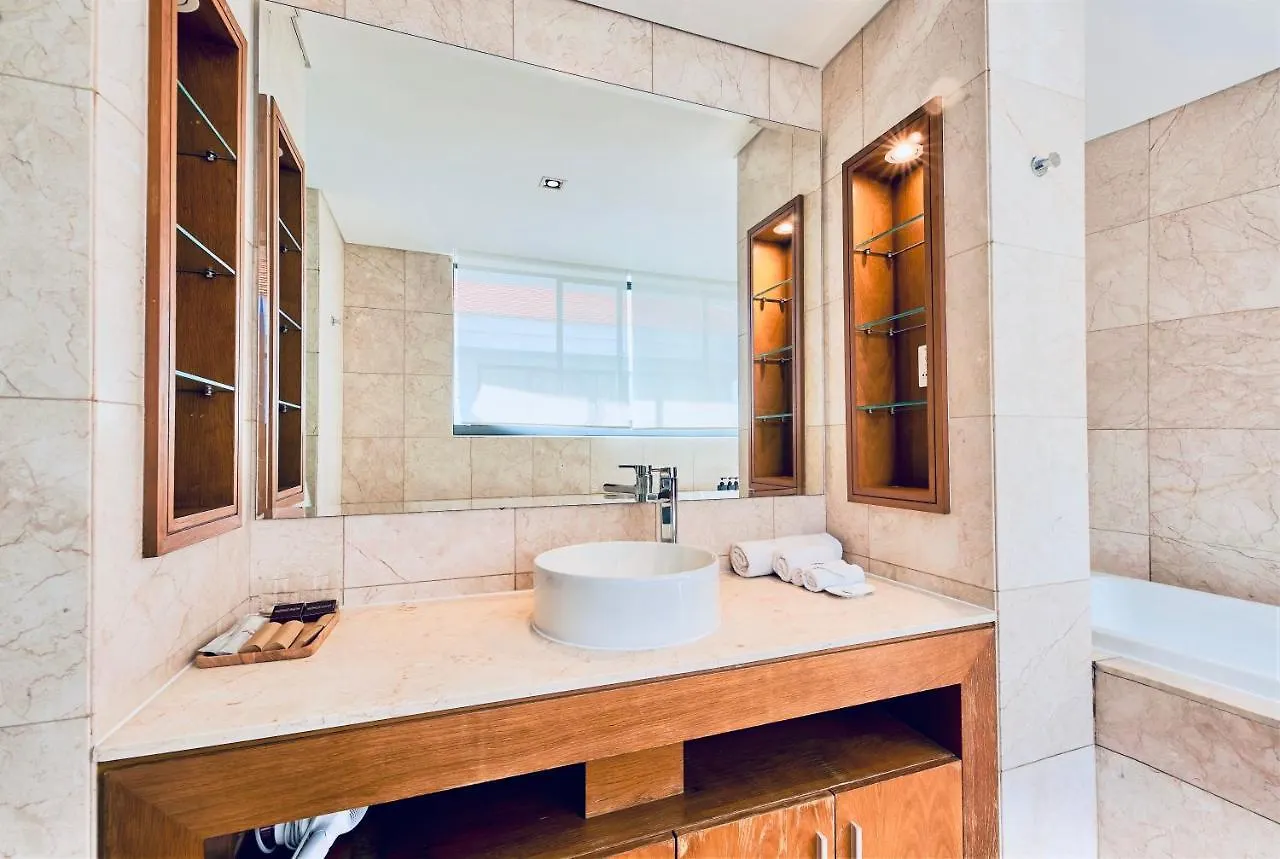 Emblemsea Luxury Villas Few Steps To The Danang Beach 베트남