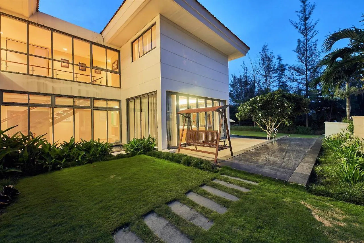 Emblemsea Luxury Villas Few Steps To The Danang Beach Vietnam