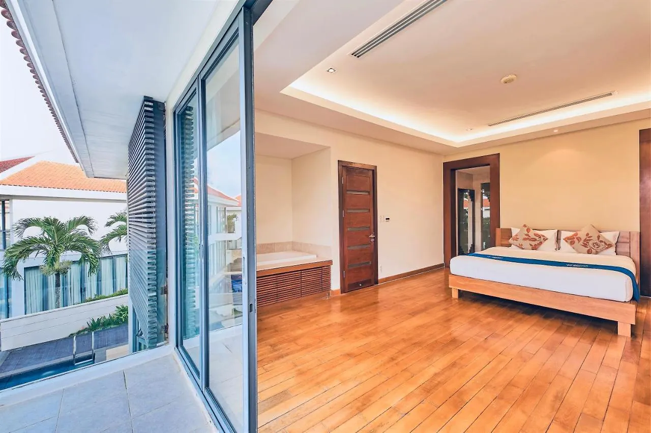 Emblemsea Luxury Villas Few Steps To The Danang Beach 베트남